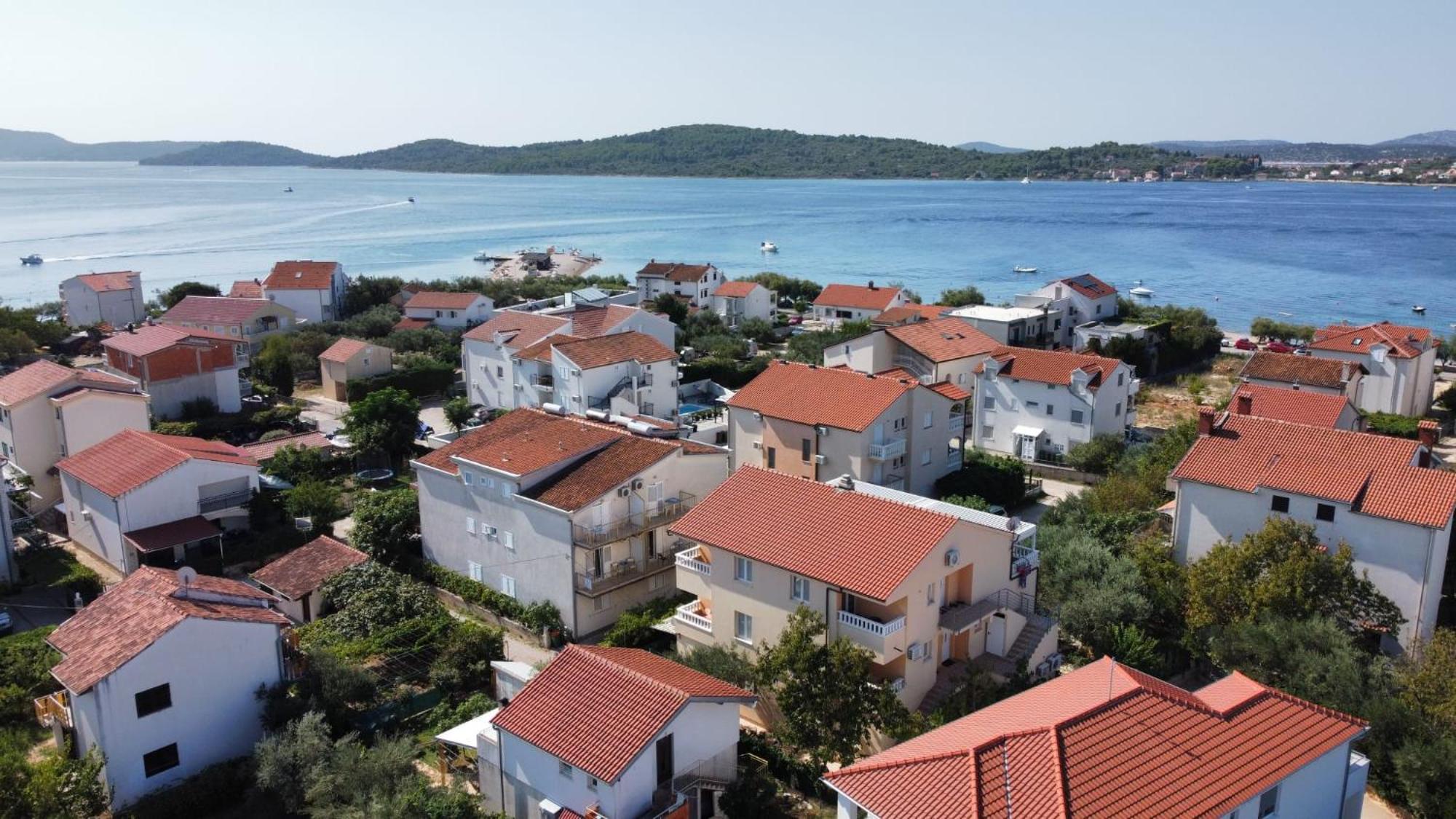 Apartments Tare, Free Parking Vodice Eksteriør billede